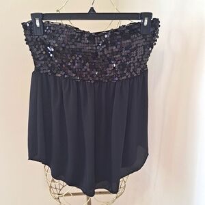 NWT- RUE 21 Sequin Strapless Top, Size XL.
